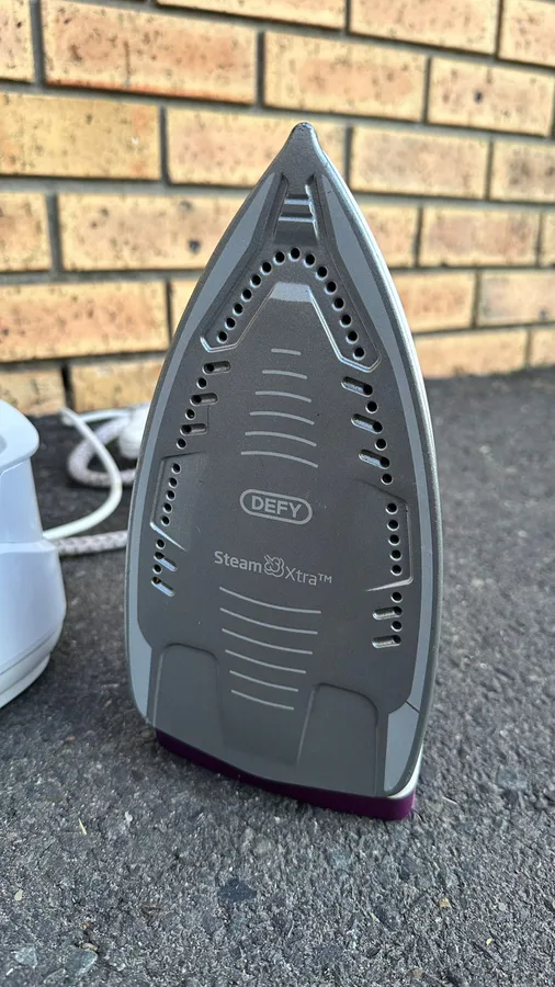 Defy Sis6126r Steam Iron Station view 6