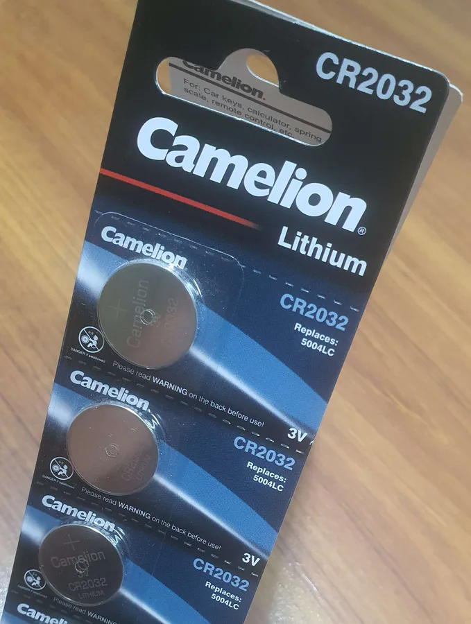Camelion Cr2032 Coin Battery view 5