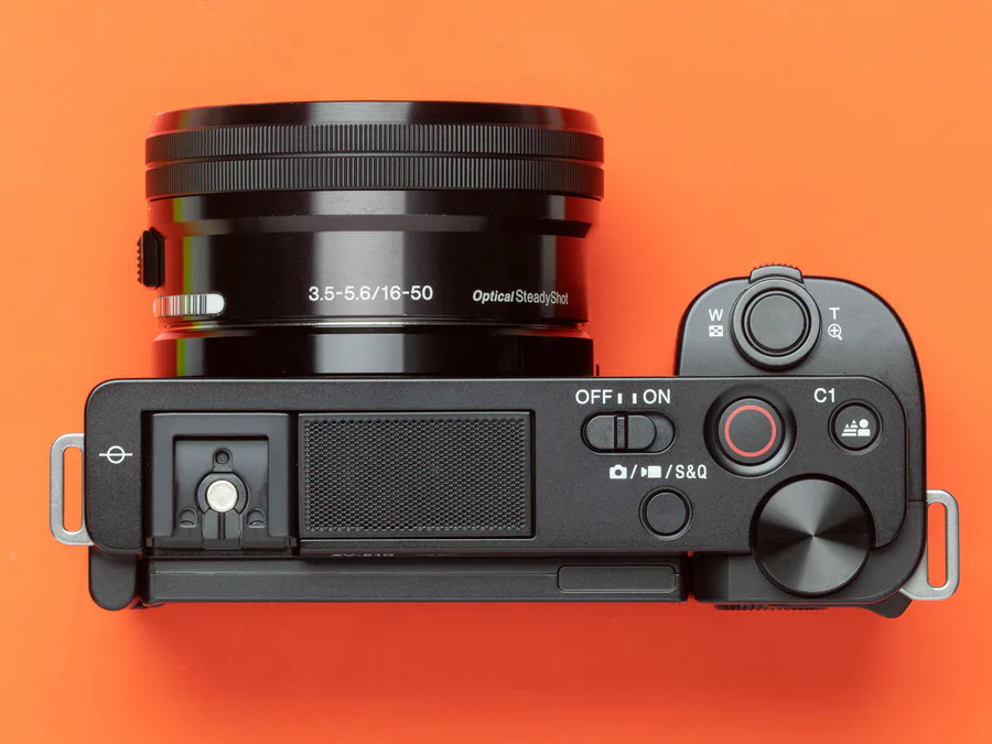 Sony Zv-E10 Mirrorless Camera With 16-50mm Lens view 8