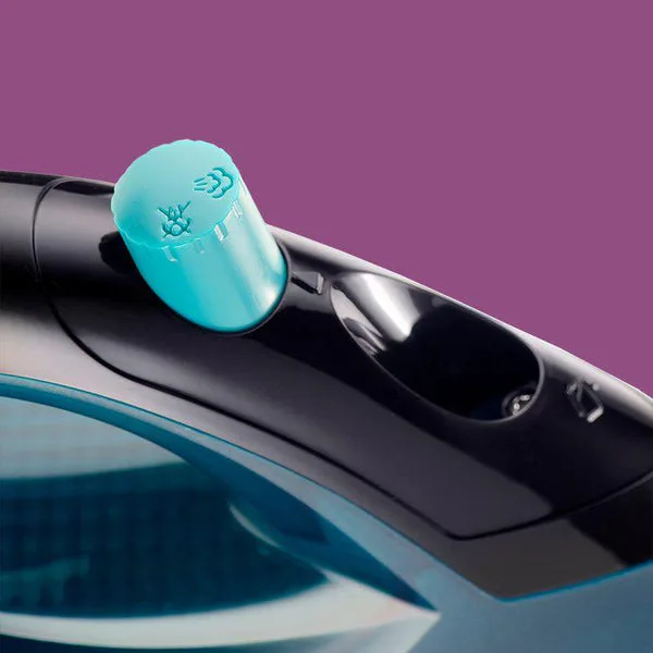 Salton Si260 1100w Perfect Temperature Iron view 3