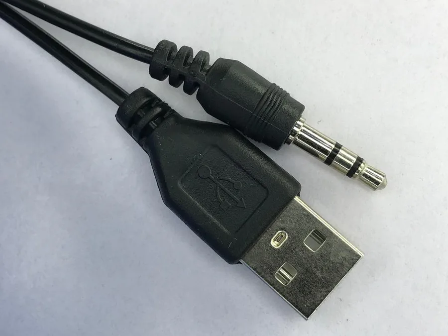 Generic D-06a Mini-Digital 2.0 Multimedia view 6