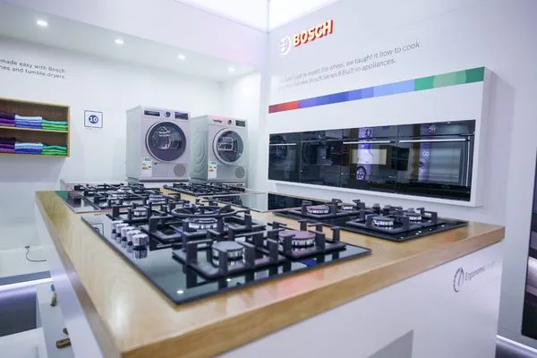 Bosch Hbj534es0z S/S Oven view 6